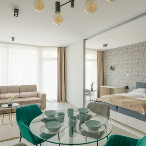 Parizs Garden Отель